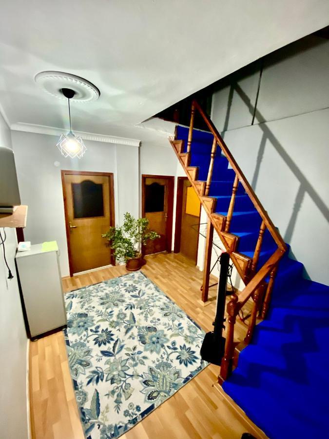 Triplex House Near The Airport Apartment Arnavutkoy Luaran gambar