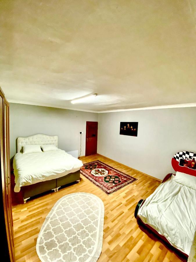 Triplex House Near The Airport Apartment Arnavutkoy Luaran gambar