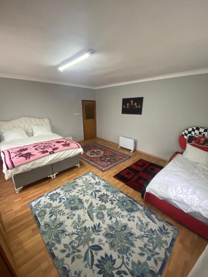 Triplex House Near The Airport Apartment Arnavutkoy Luaran gambar