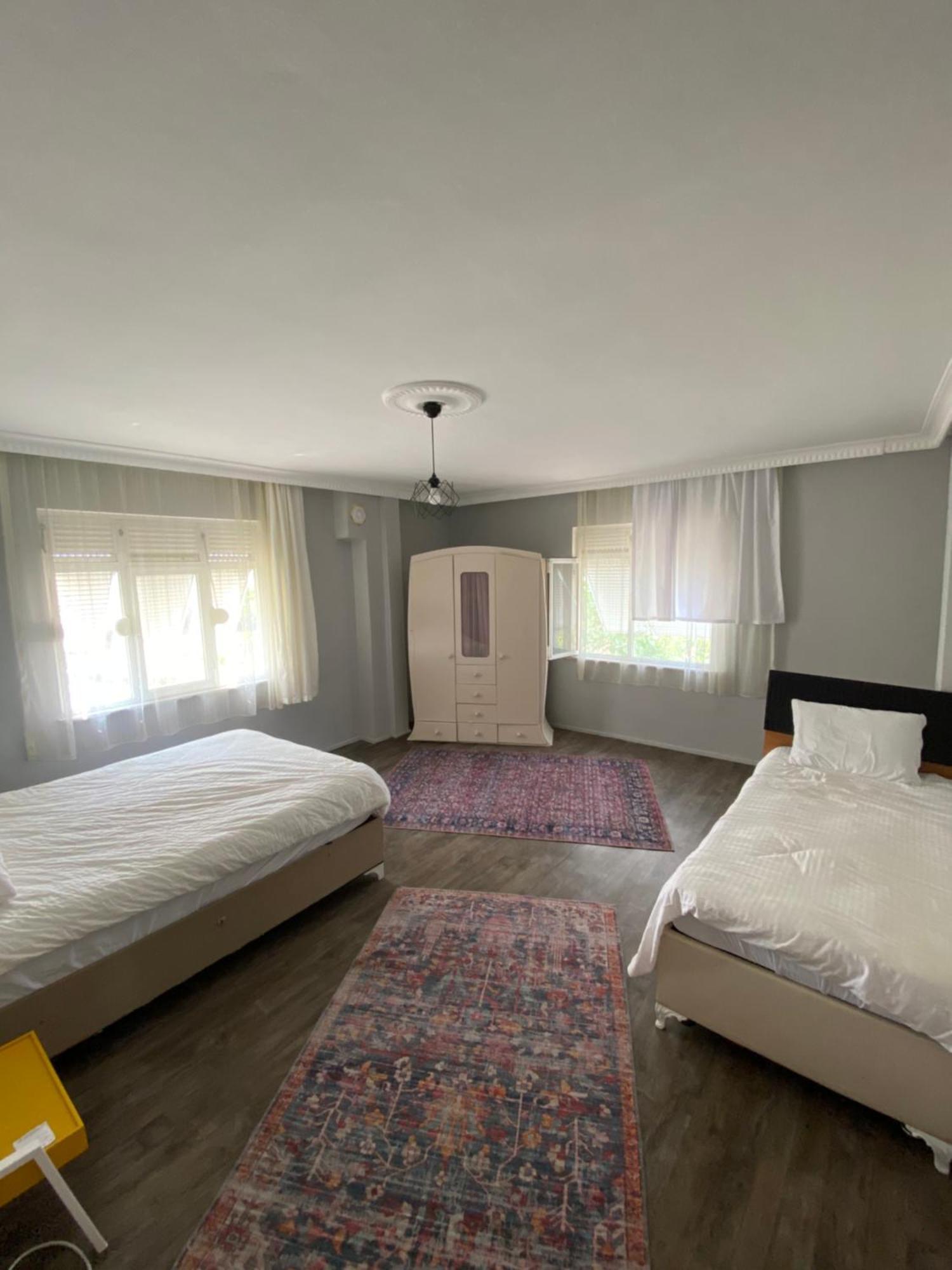 Triplex House Near The Airport Apartment Arnavutkoy Luaran gambar